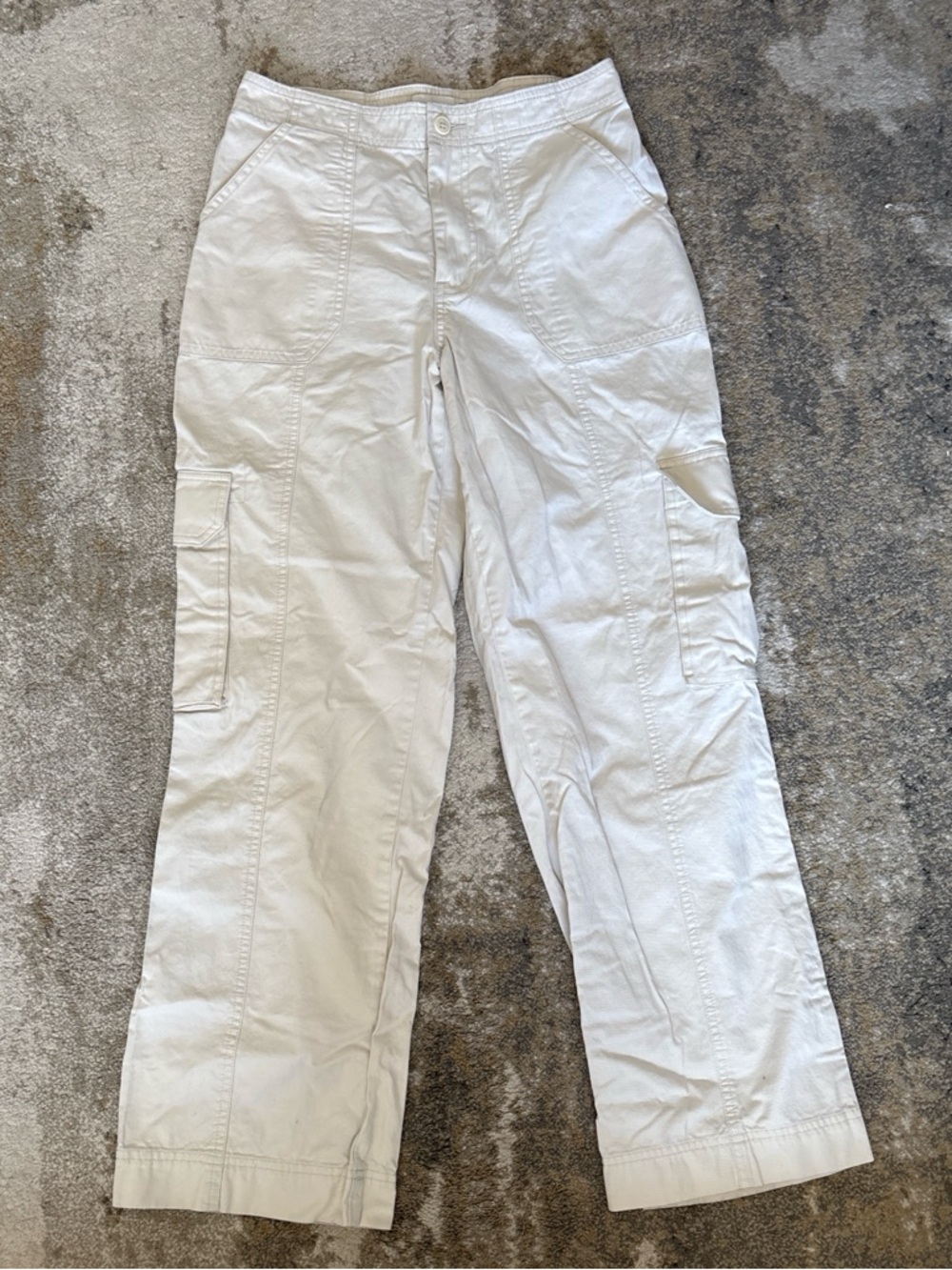 Abercrombie & Fitch White Women Cargo Pants
